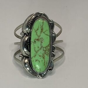 Vintage Southwestern Sterling Silver Green Turquoise Leaf Cuff Bracelet Navajo